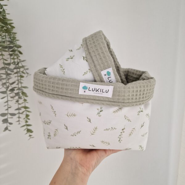 Green leaf basket set (Fabrics 47 and 95)