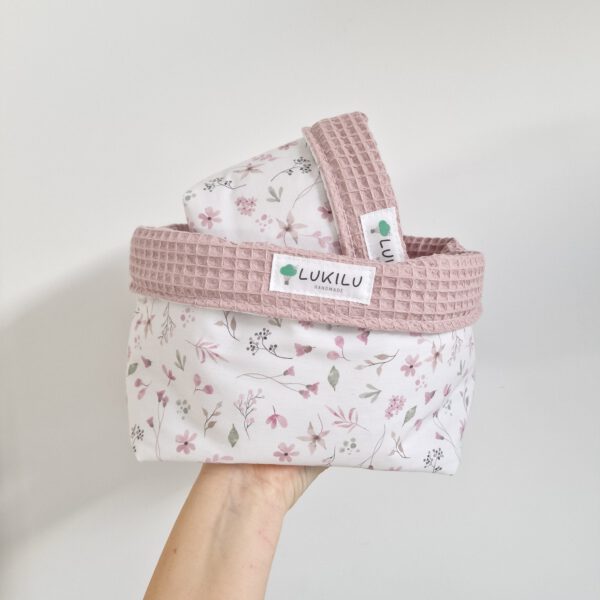 Set of pink flower baskets (Fabrics 22 and 74)