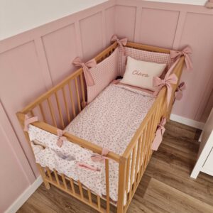 Set of powdered pink flowers with vichy crib linen ( Fabrics 22, 80, 64 and 30)